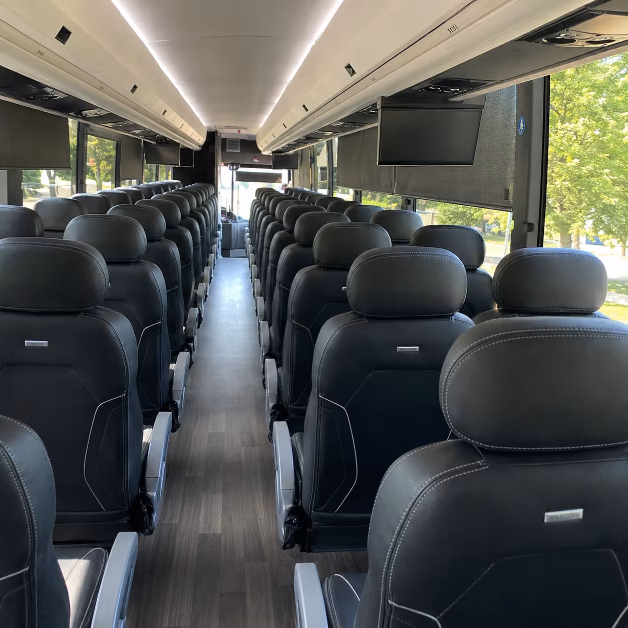 book a bus for your next airport transfer 4