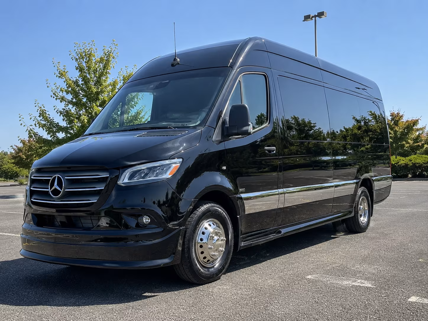 book a bus for your next corporate event 1