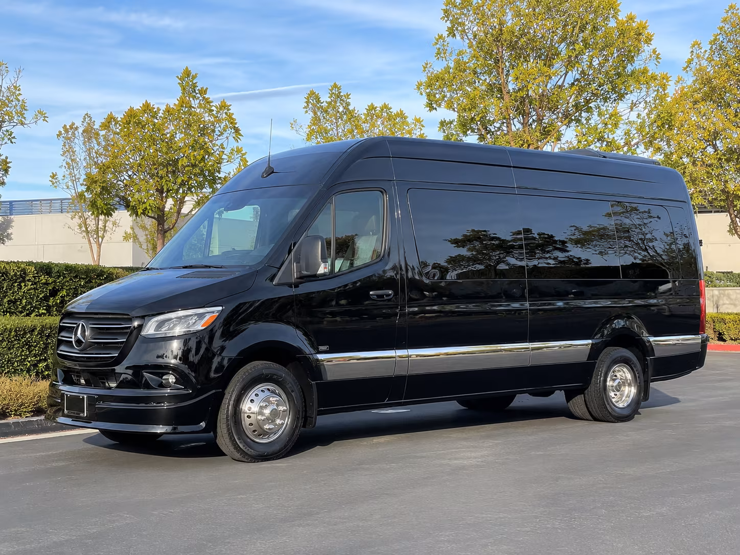 book a bus for your next corporate event 4