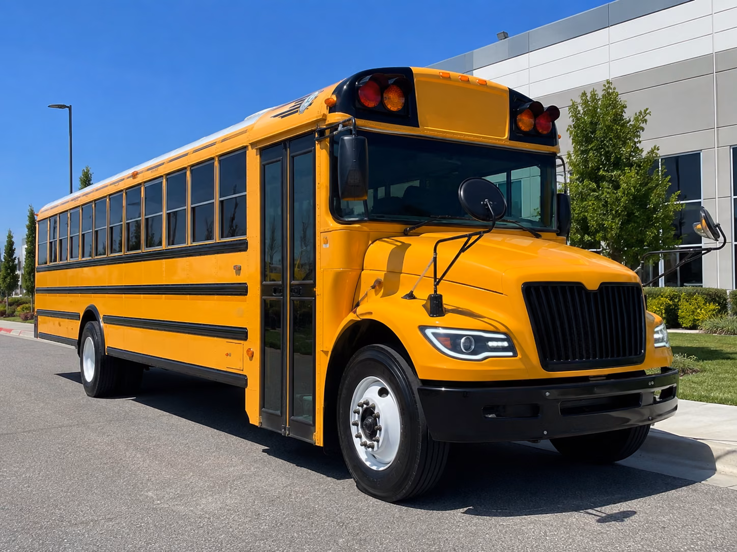 book a bus for your next field trip 1
