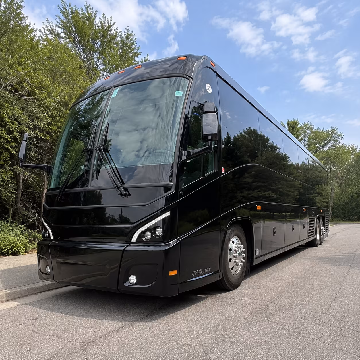 charter buses for greensboro trade show attendees arriving at pti