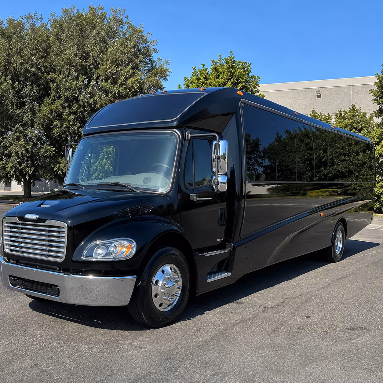 greensboro 18 passenger minibus