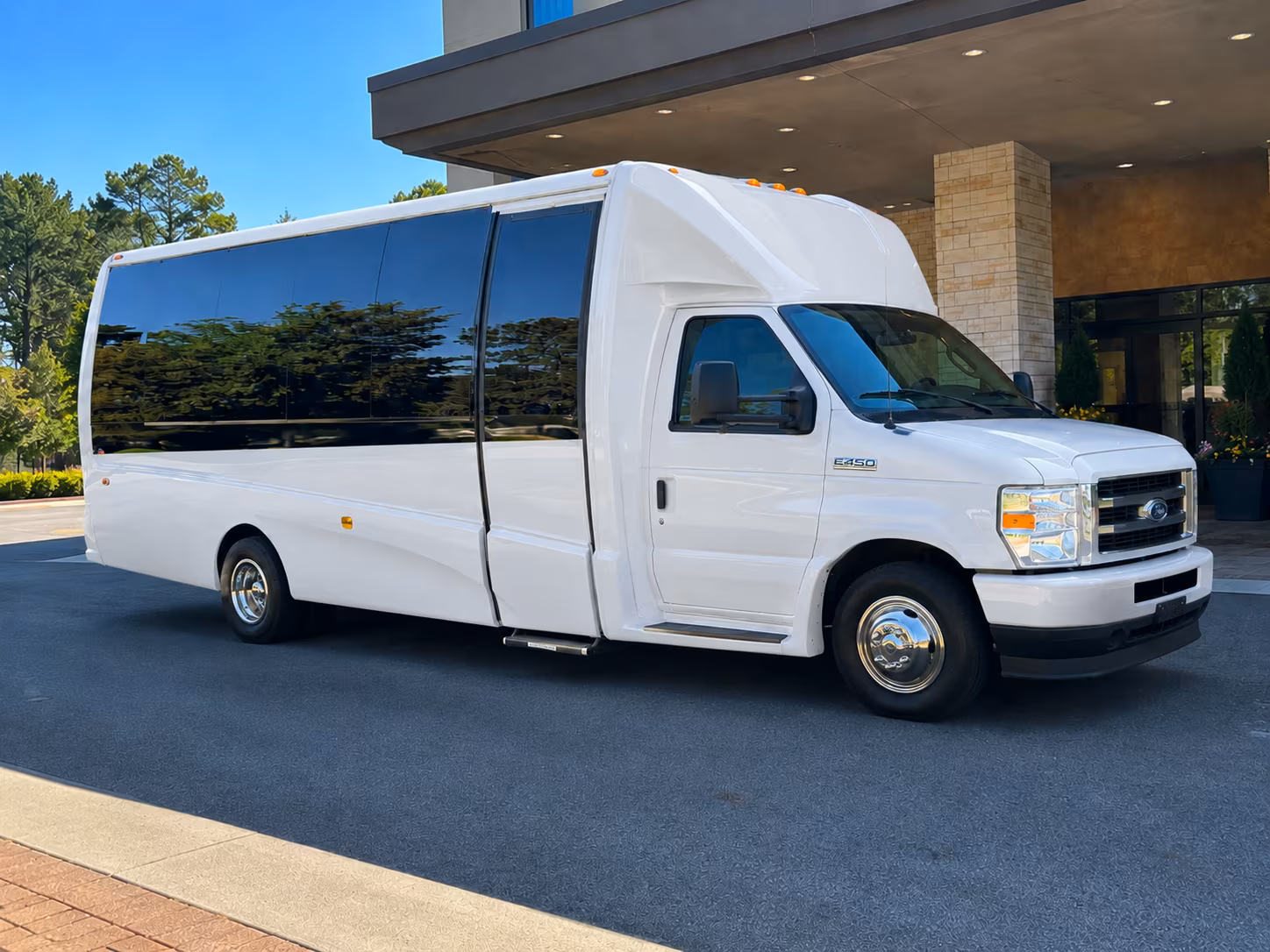 minibus rentals for smaller prom groups in greensboro
